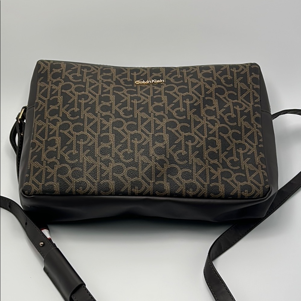 Calvin Klein Monogram Crossbody Shoulder Bag Brown Zips Faux Leather Men's